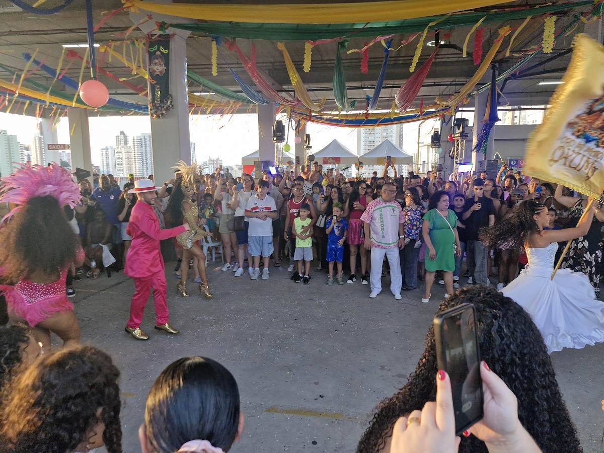 Carnaval do Praça: quando o shopping decide entregar o Carnaval da cidade