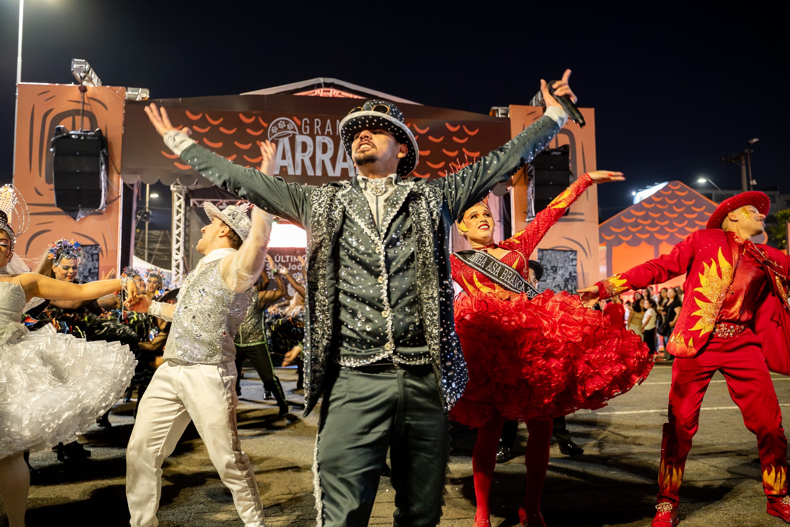 Grand Arraiá aposta em festa junina raiz e conquista o público do Grande ABC