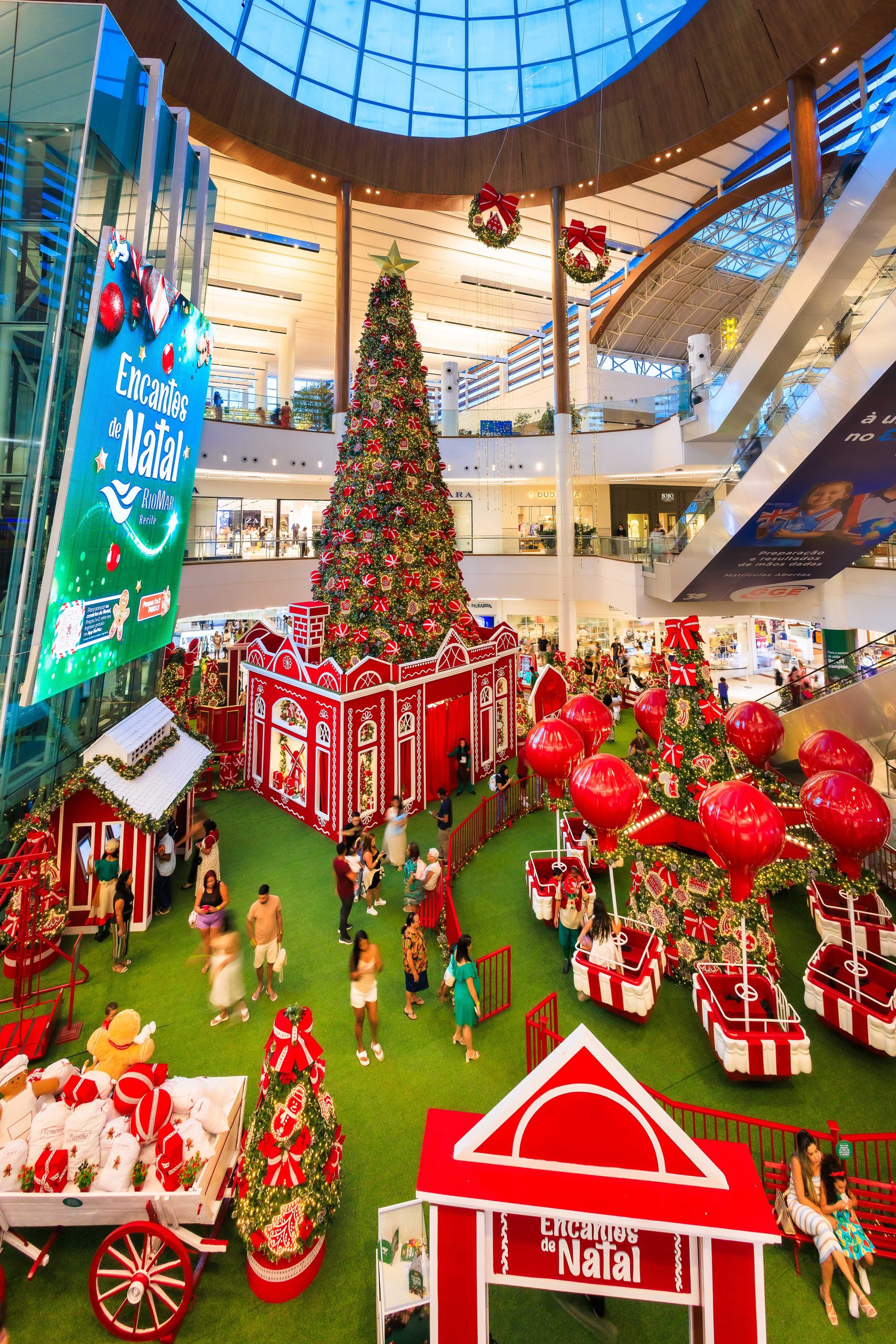 JCPM SHOPPINGS – RIOMAR RECIFE – ENCANTOS DE NATAL NUMA NOVA DIMENSÃO MULTISSENSORIAL