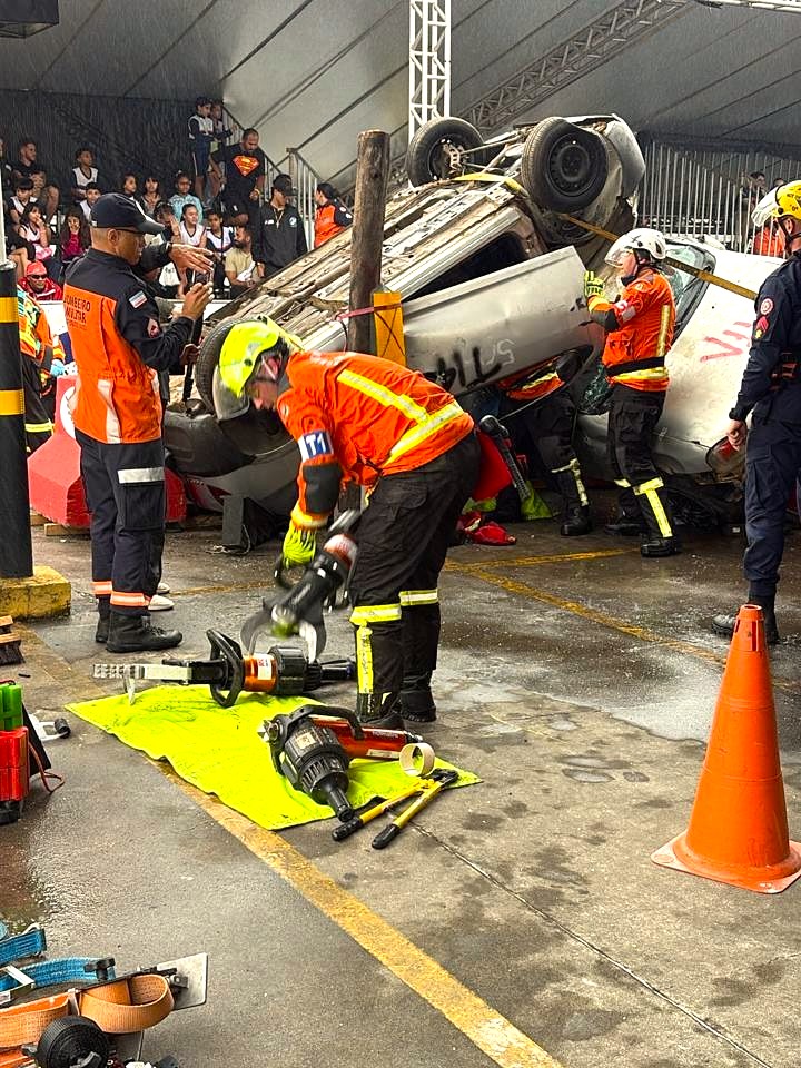 Shopping Mestre Álvaro vira Palco de Desafio Nacional de Resgate dos Bombeiros