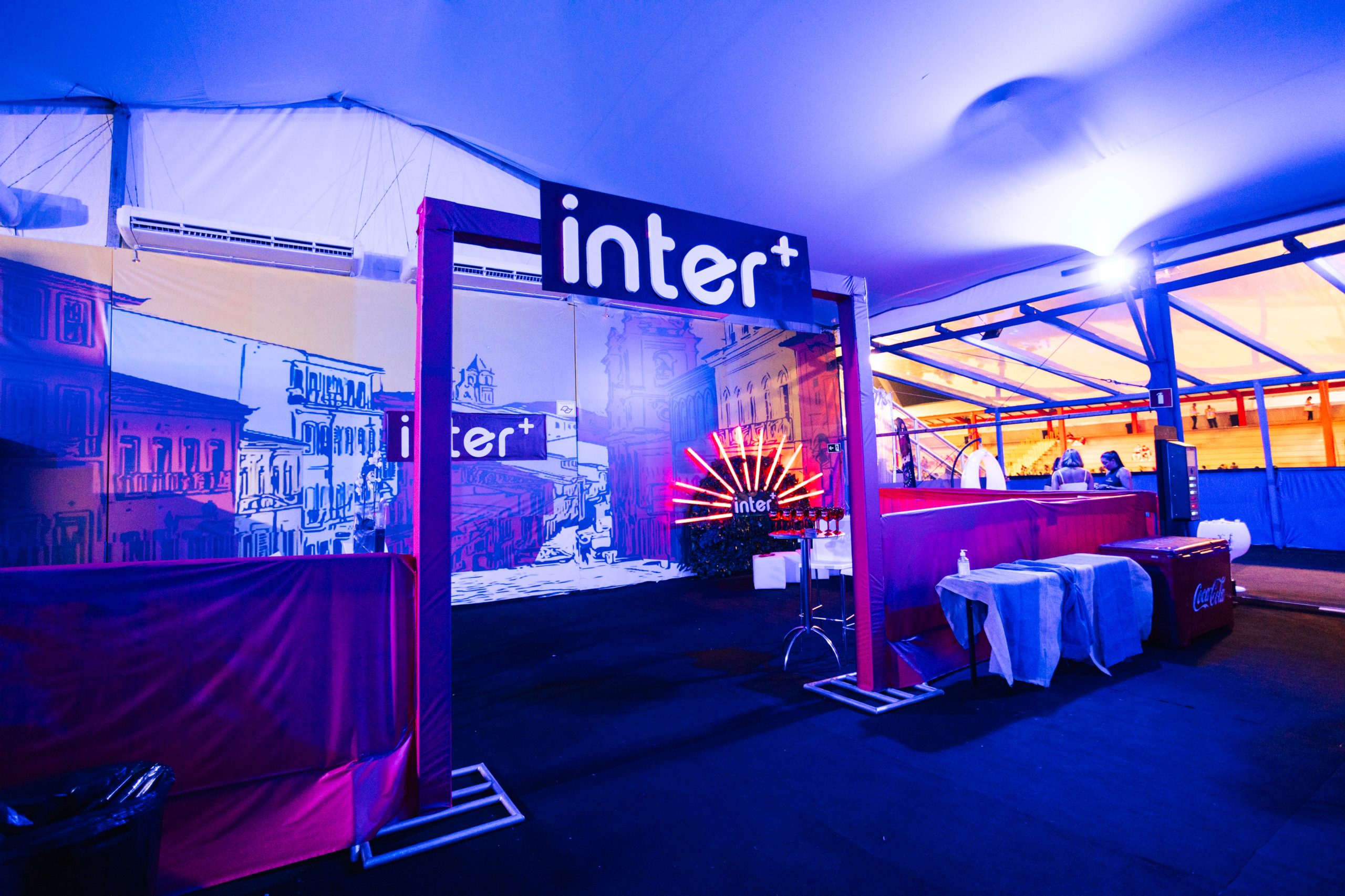 Camarote Inter+ – o Carnaval que começa no shopping e ganha o Sambódromo