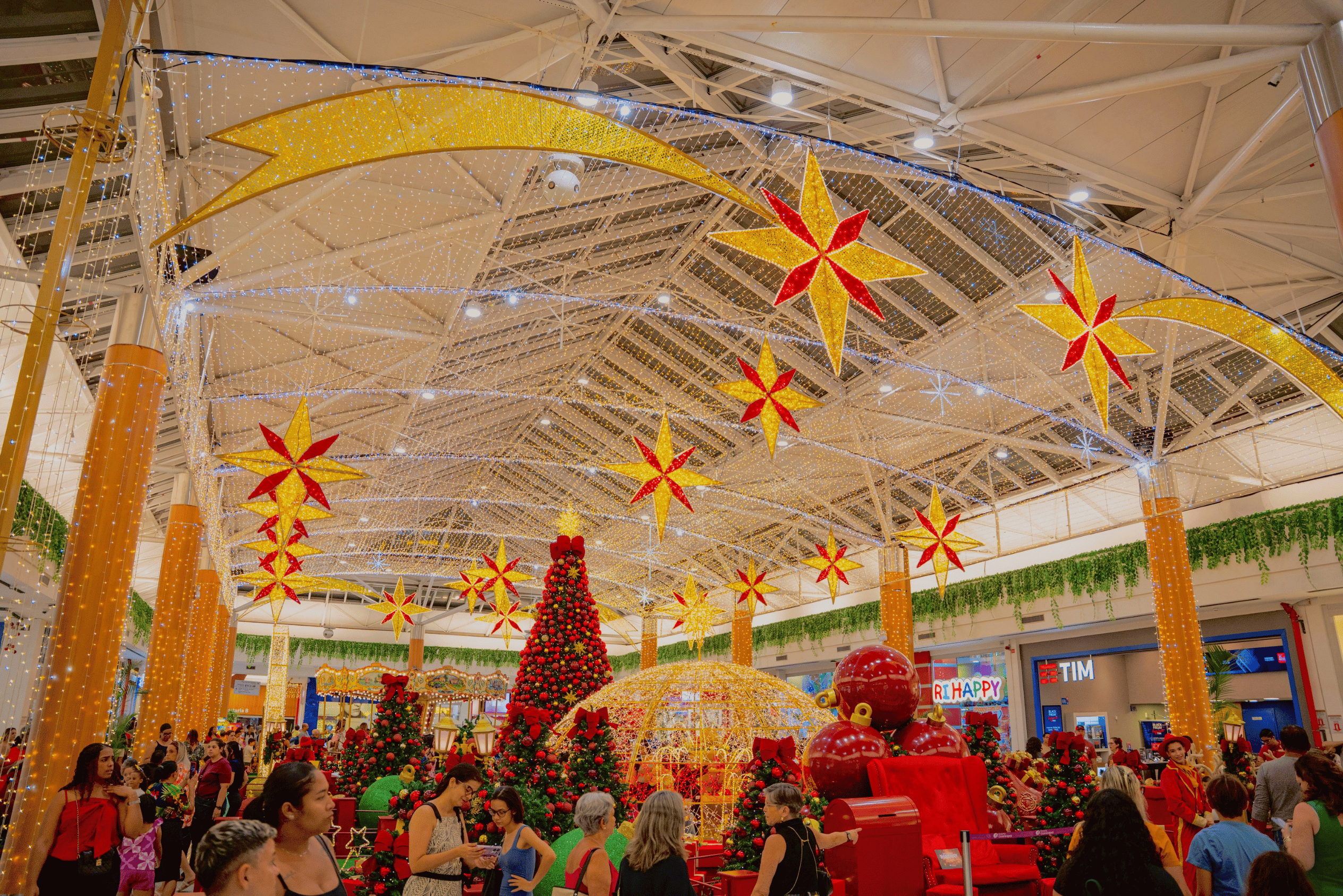 Natal Estrelado no Shopping Guararapes: ações sociais e emoção com espetáculo imersivo.
