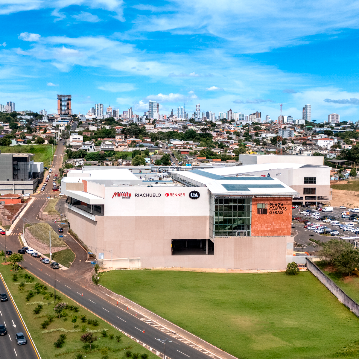 PLAZA CAMPOS GERAIS – O LUGAR DOS GRANDES ENCONTROS