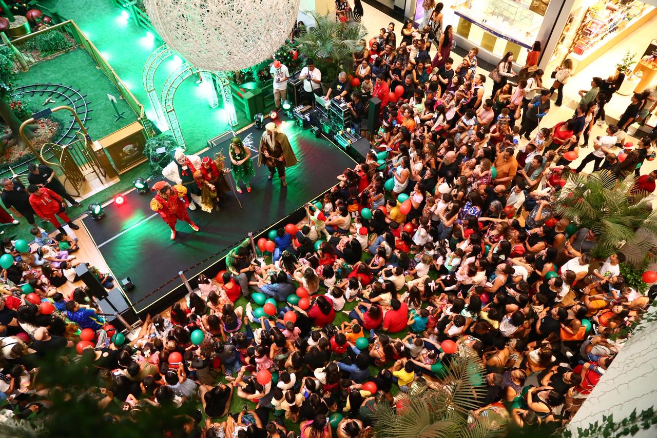 A Pulseira Mágica – Uma chegada de Papai Noel cheia de Magia.